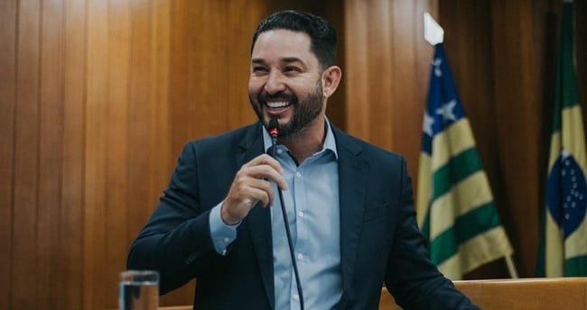 Novo líder da Câmara de Goiânia é Thialu Guiotti, eleito por unanimidade