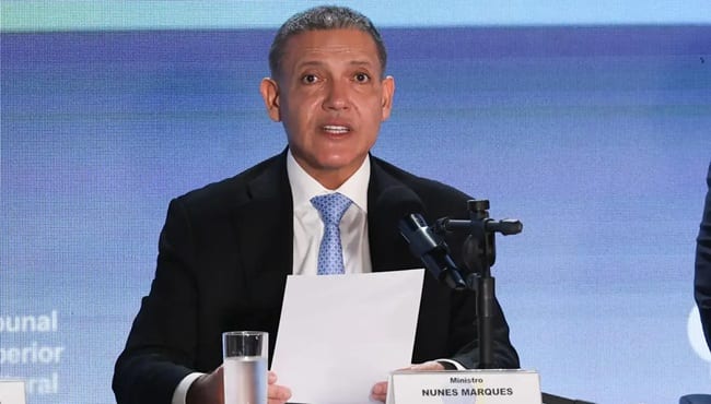 Presidente do TSE afirma que eleição ocorreu “com absoluta normalidade”