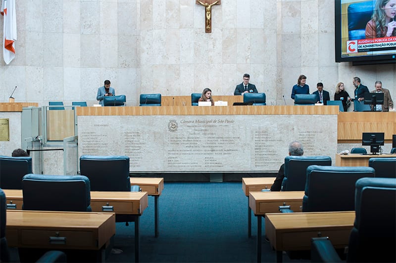 Câmara debate 21 projetos sobre apostas, revitalização e apoio a alunos