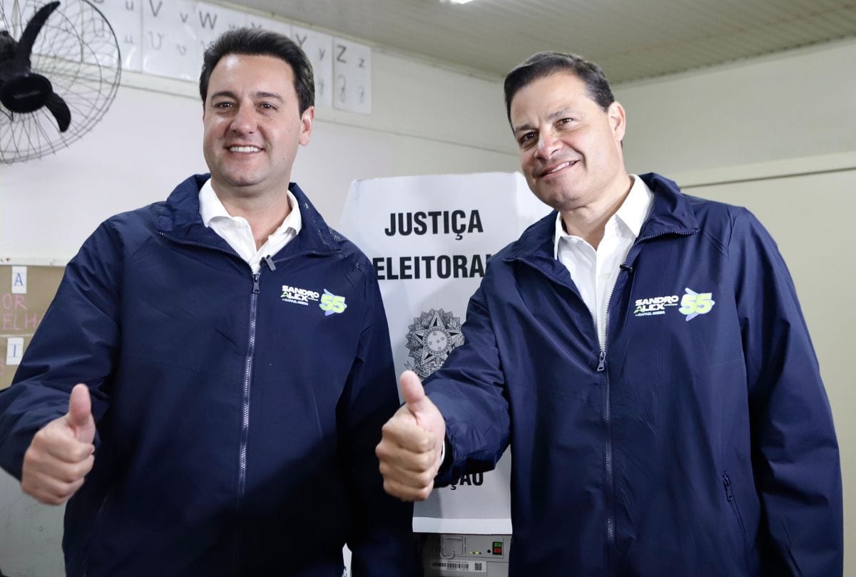 Ratinho Junior vota em Curitiba no primeiro turno das Eleições 2026