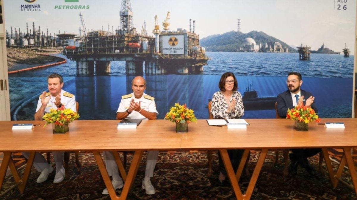Petrobras e Marinha assinam protocolo para atuar na Margem Equatorial