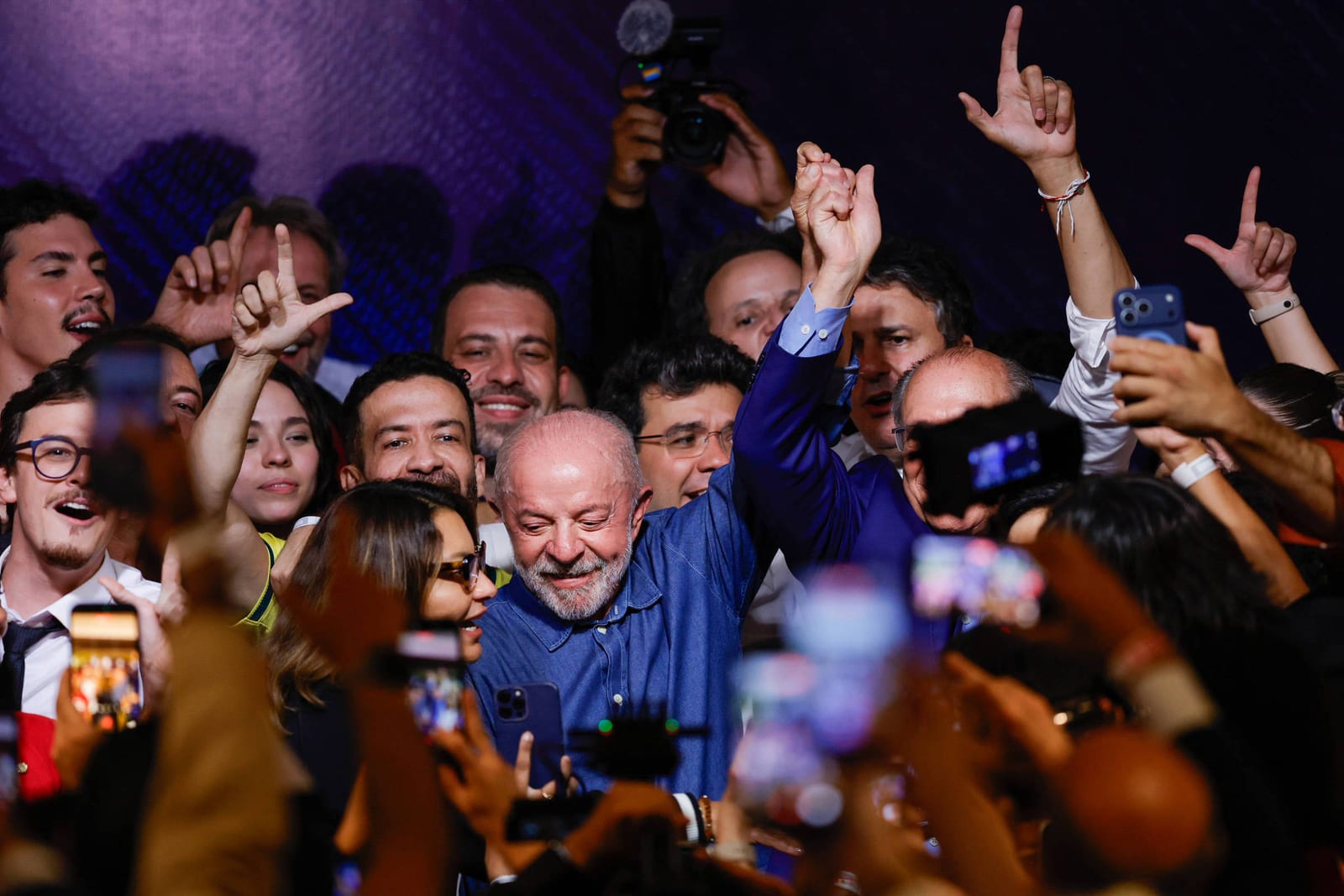 Partidos de centro veem nova chance para Lula pacificar país e pedem medidas fiscais