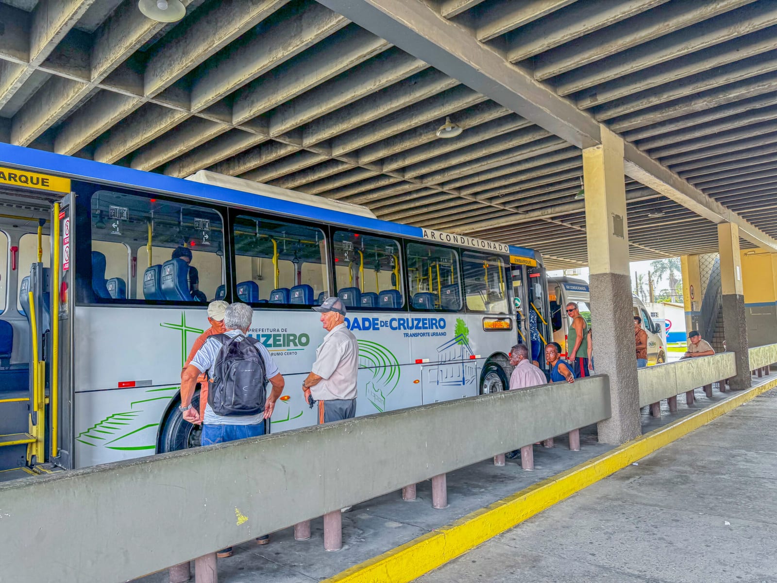 Passageiros questionam mudanças no transporte urbano de Cruzeiro
