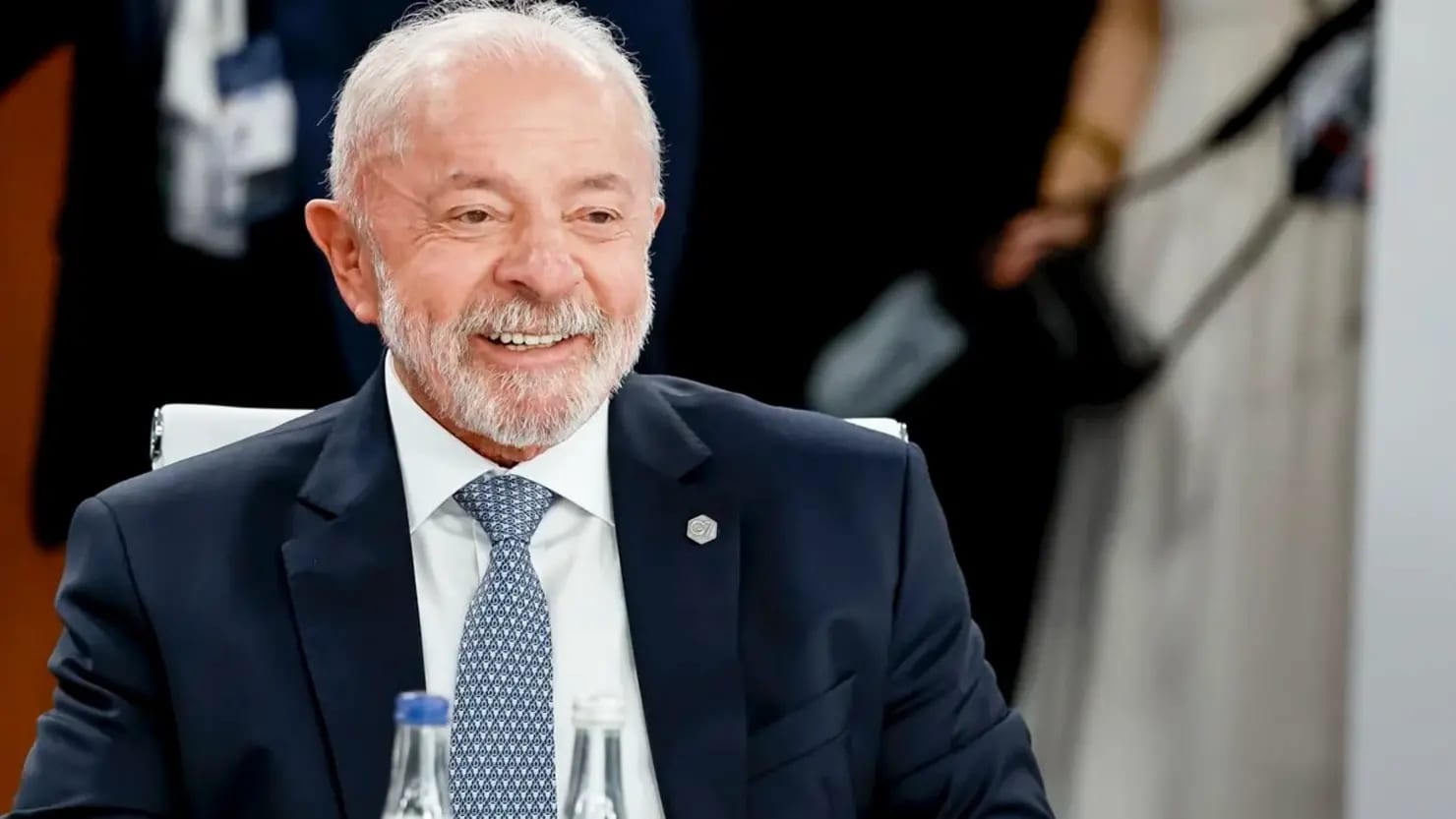 Governo amplia plano de IA e vai comprar dois supercomputadores por >R$2 bilhões