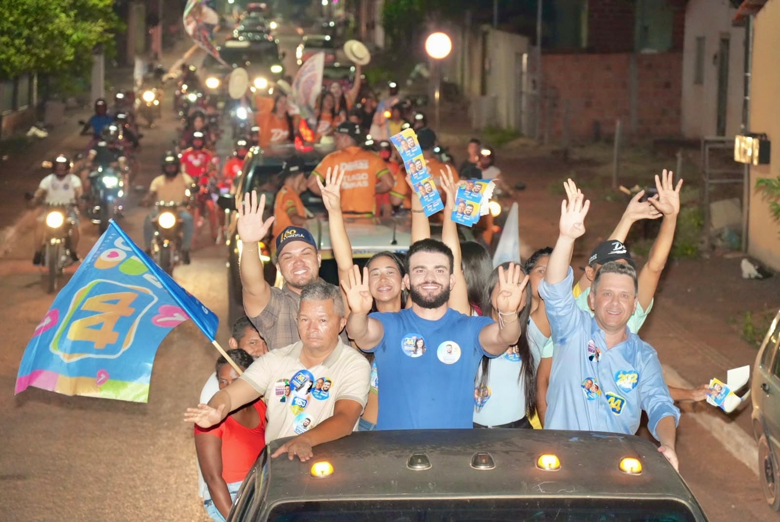Tiago Dimas participou de mobilização em Darcinópolis com Kurica e Léo Barbosa