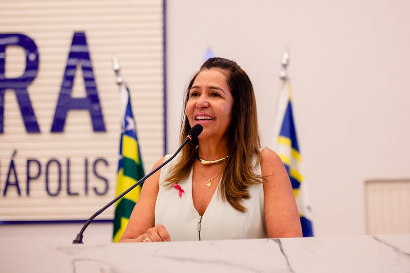 Capitã Elizete destaca política por missão e lembra campanhas do Outubro Rosa e cuidado com idosos