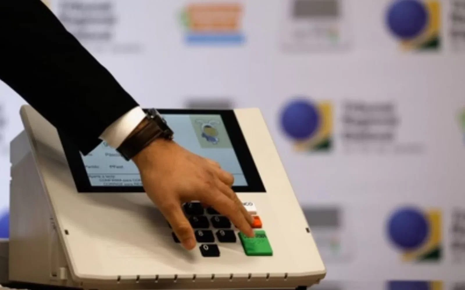 Conexis parabeniza Lula e reitera desafios para digitalização no Brasil
