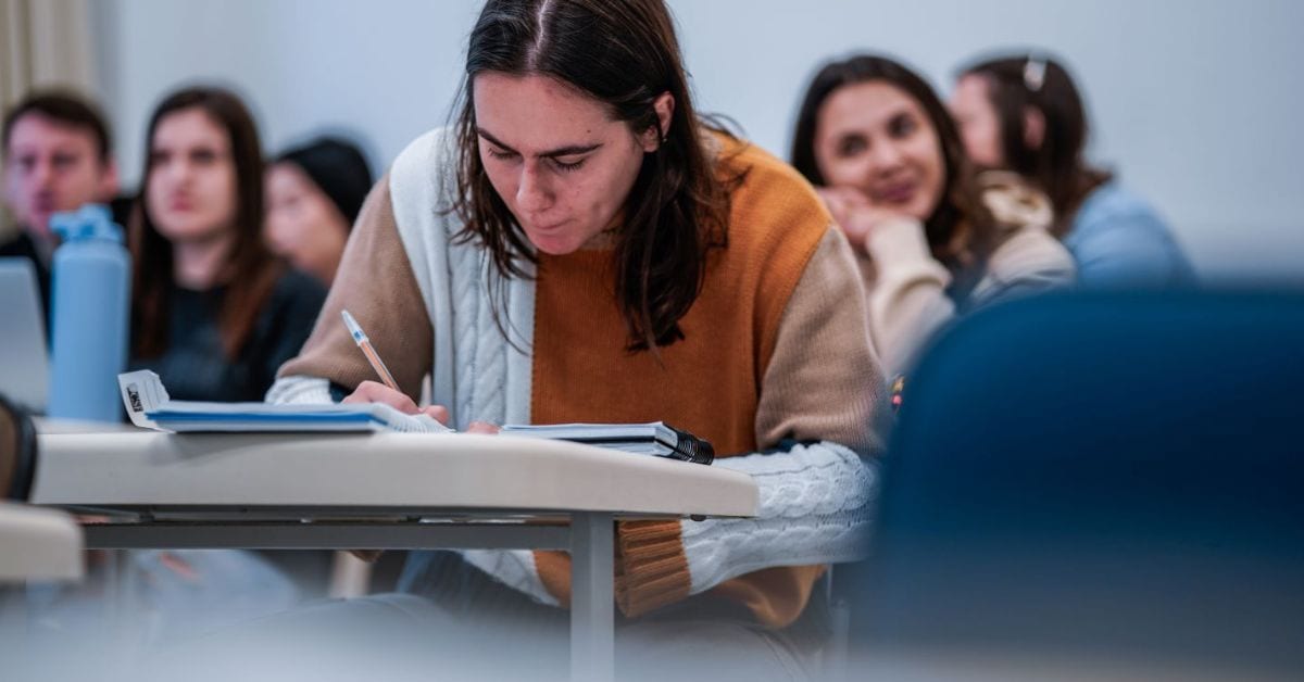 Renovação de Universidade Gratuita e Fumdesc abre em 20/10 às 14h e vai até 29/10 às 19h