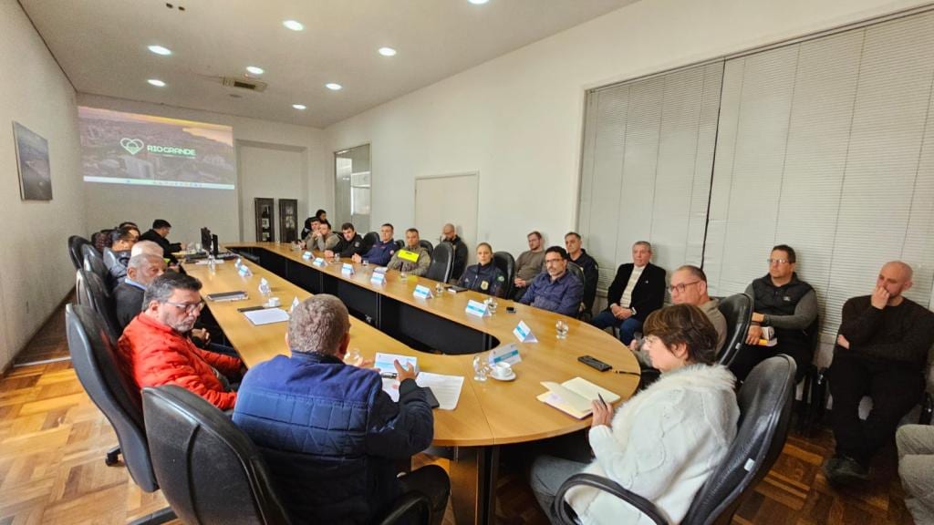 Lideranças municipais debatem ações de segurança pública no Rio Grande