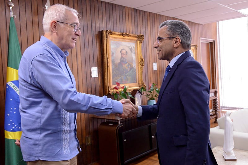 Presidência da Câmara recebe visita de comitiva do Paraguai