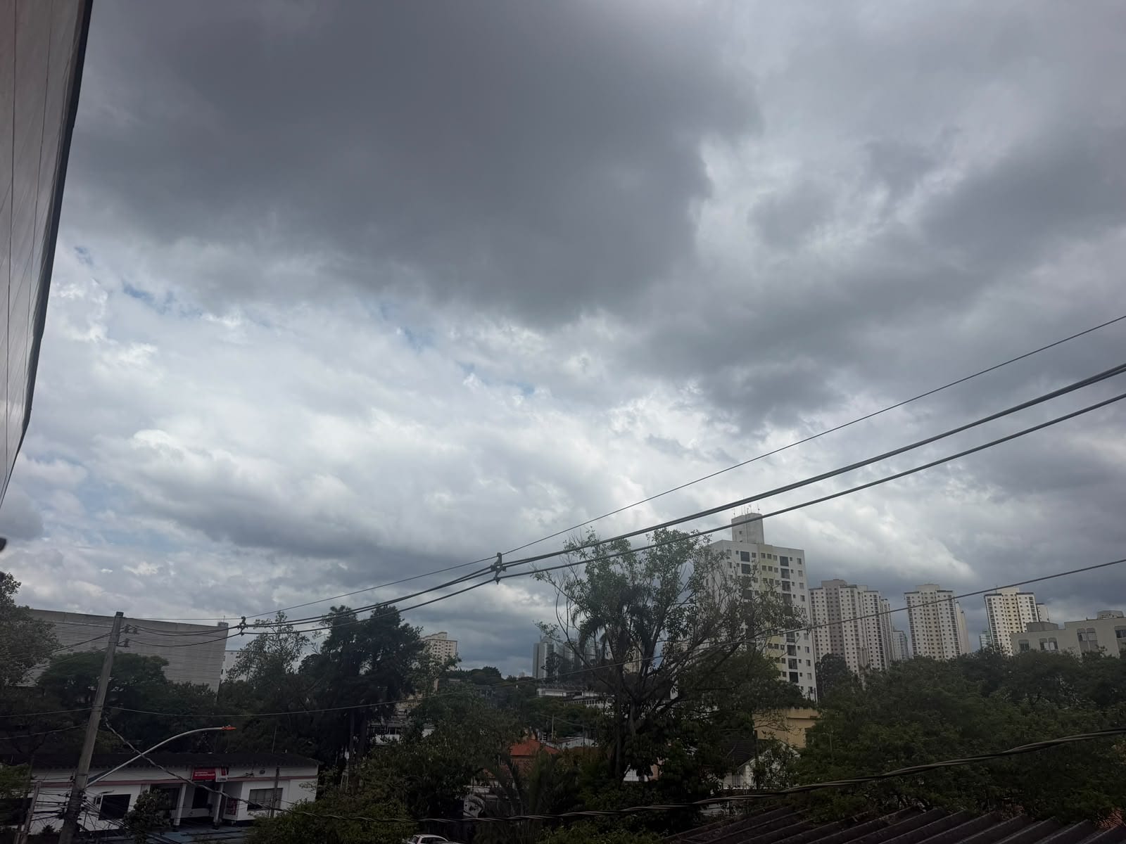 Semana será marcada por chuva e temperaturas entre 18°C e 31°C em Taboão da Serra