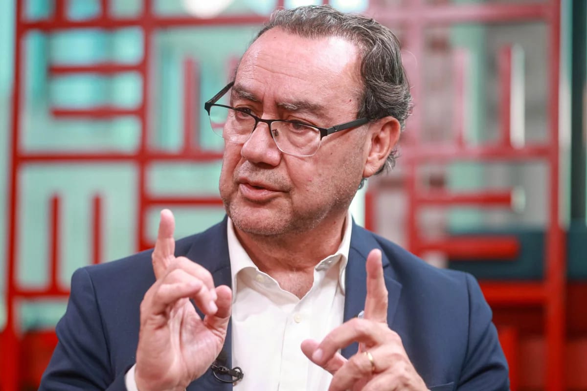 Augusto Cury doa R$150 mil à própria campanha; partido repassou R$50 mil
