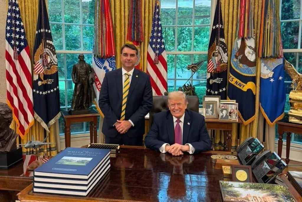 Democratas detonam governo Trump por acolher Flávio: “Imigrante ilegal criminoso”