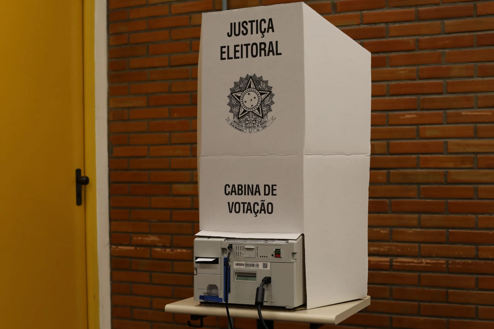 87% dos locais de votação no Paraná estão encerrados