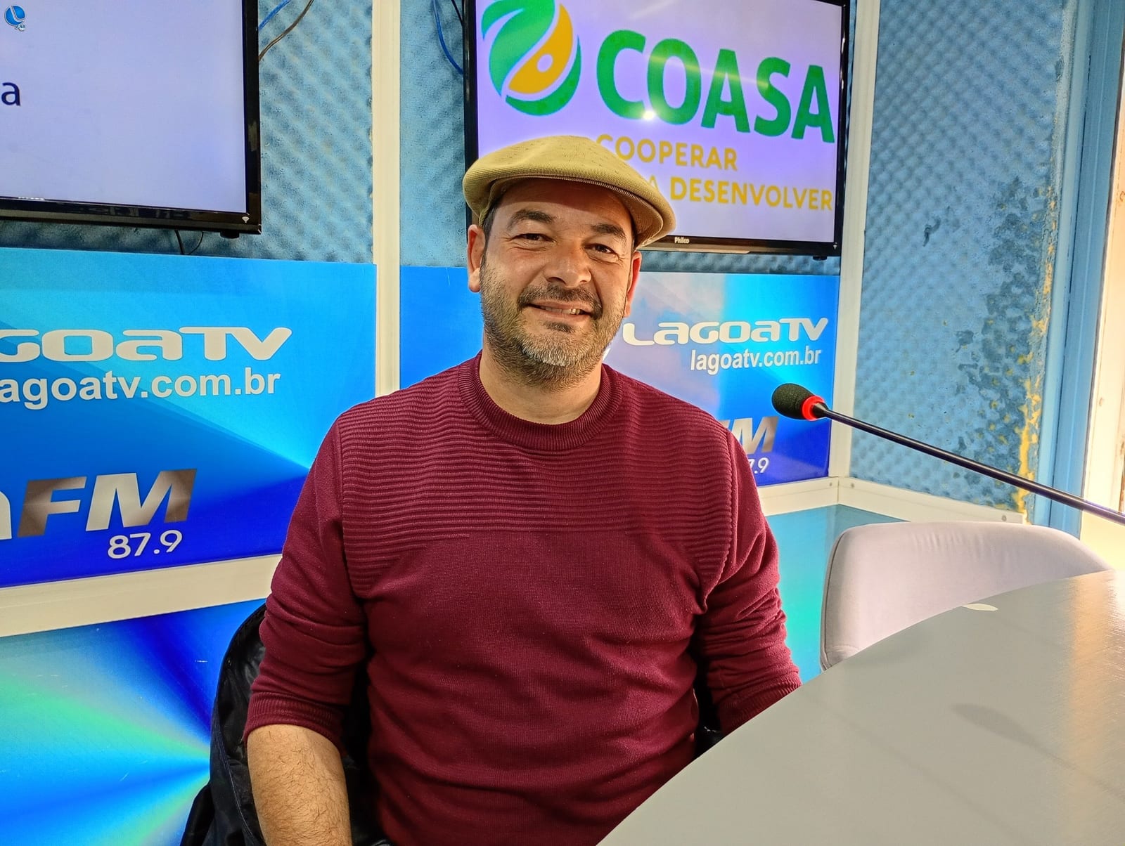 Iniciado reperfilamento da Rua Jorge Moojen, bairro Gaúcha
