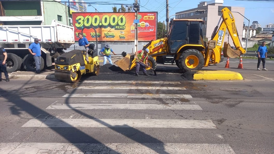 Canteiro retirado para aumentar segurança na travessia em Lages