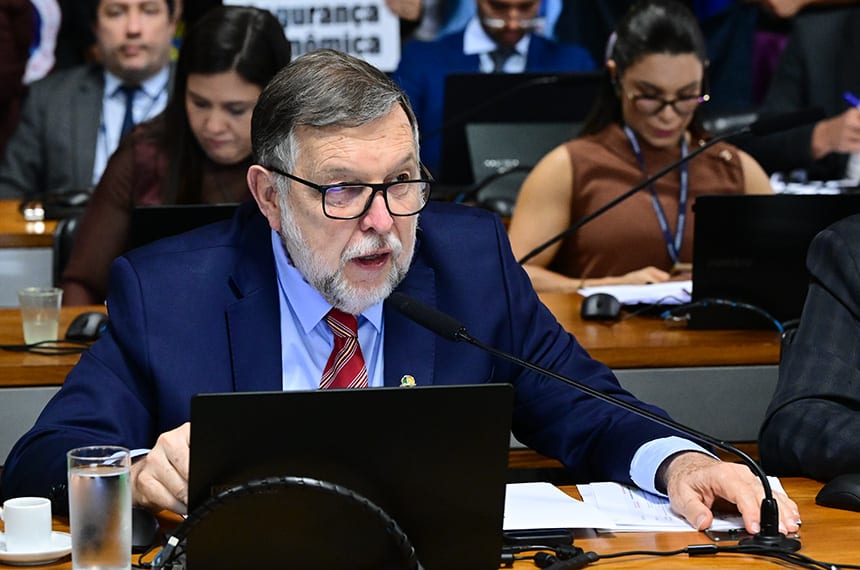 Programa de inclusão de mulheres com câncer no mercado de trabalho avança