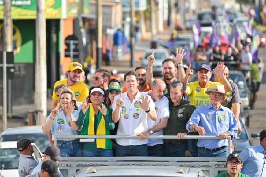 ELEIÇÕES 2026: Daniel encerra giro pelo Sul de Goiás com carreata em Itumbiara