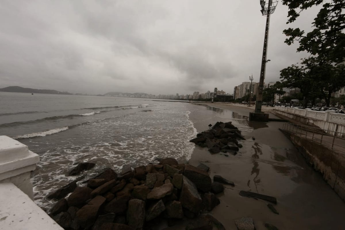 Com El Niño chegando, Santos antecipa plano de prevenção a eventos climáticos extremos