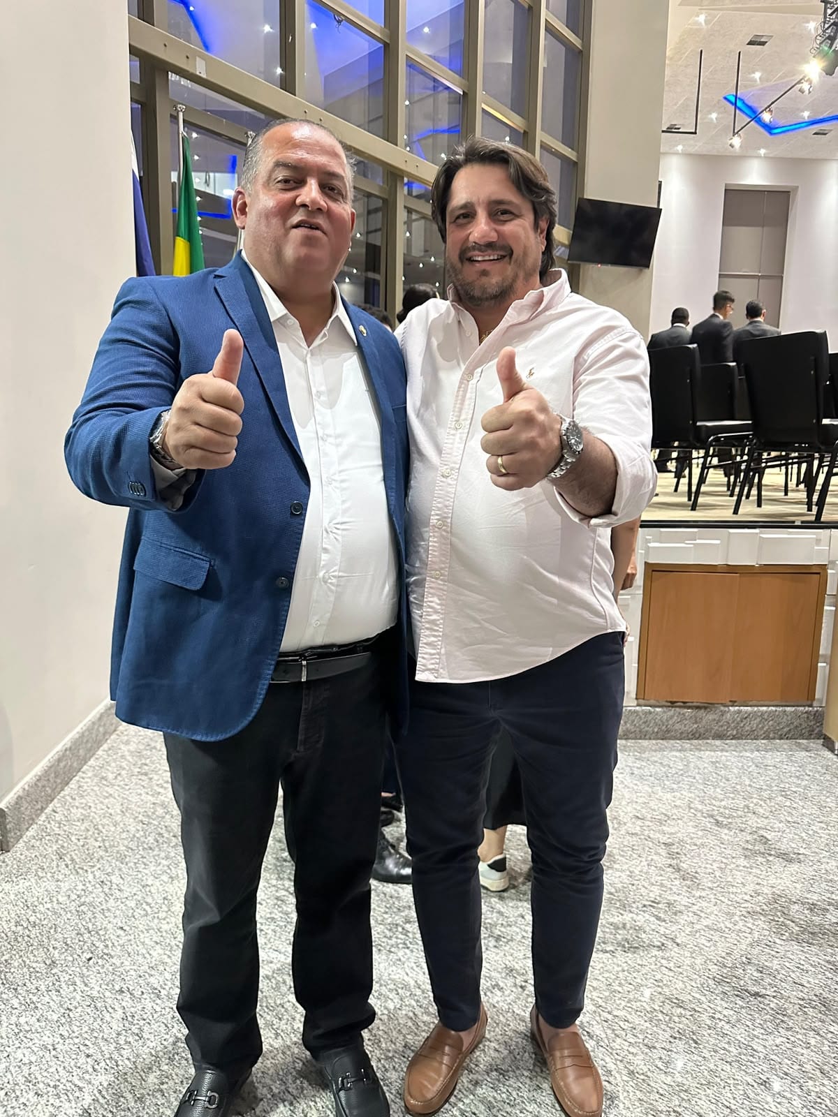 Encontro de gigantes: Eduardo Fortes e Eduardo Gomes, os mais votados do Tocantins, se encontram após vitória nas urnas