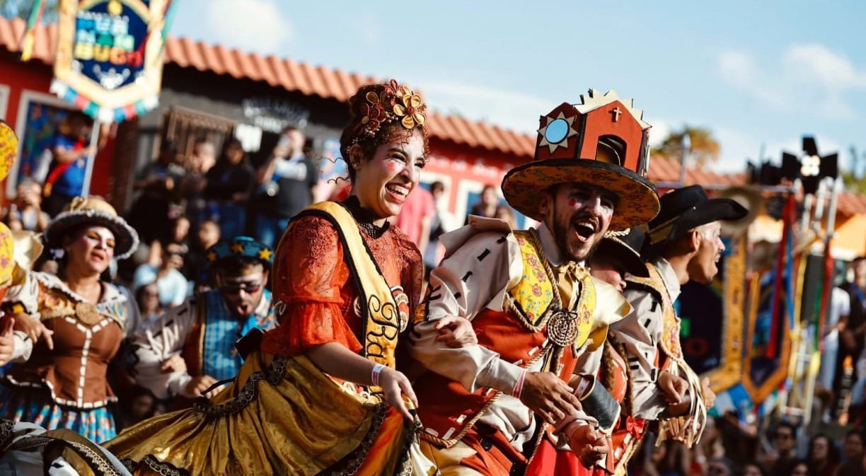 Governo de Pernambuco seleciona artistas para Carnaval e São João 2027