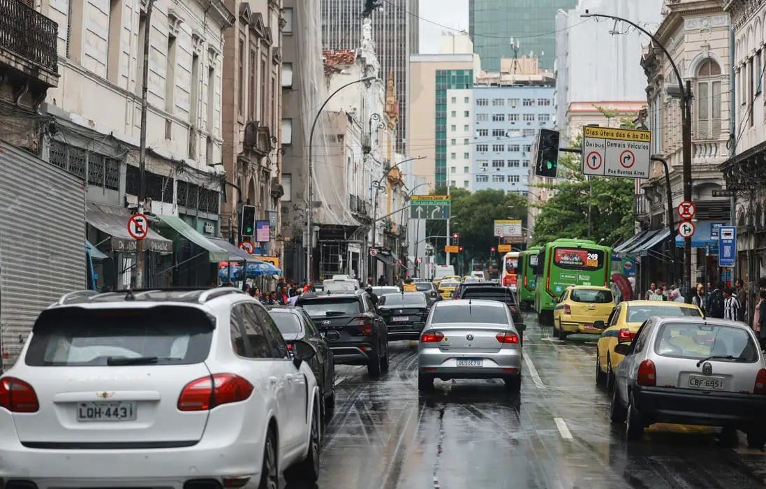 Adesivo de campanha pode anular cobertura de seguro