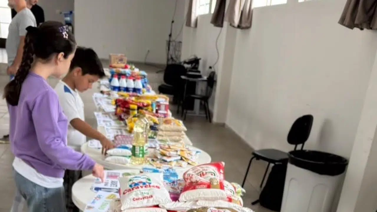 Escola em Rio Claro transforma 1 tonelada de recicláveis em moeda social e aprendizado