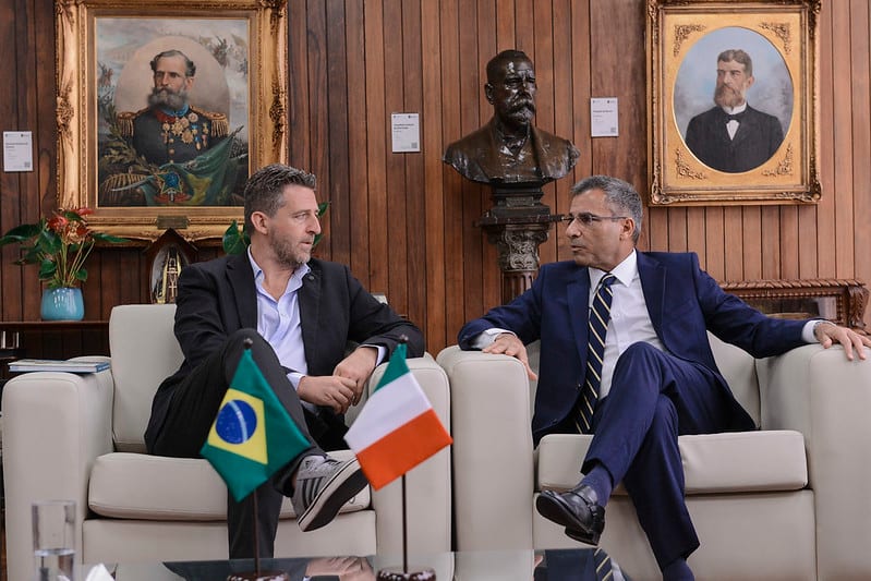 Câmara recebe visita institucional do prefeito de Corigliano Rossano, na Itália
