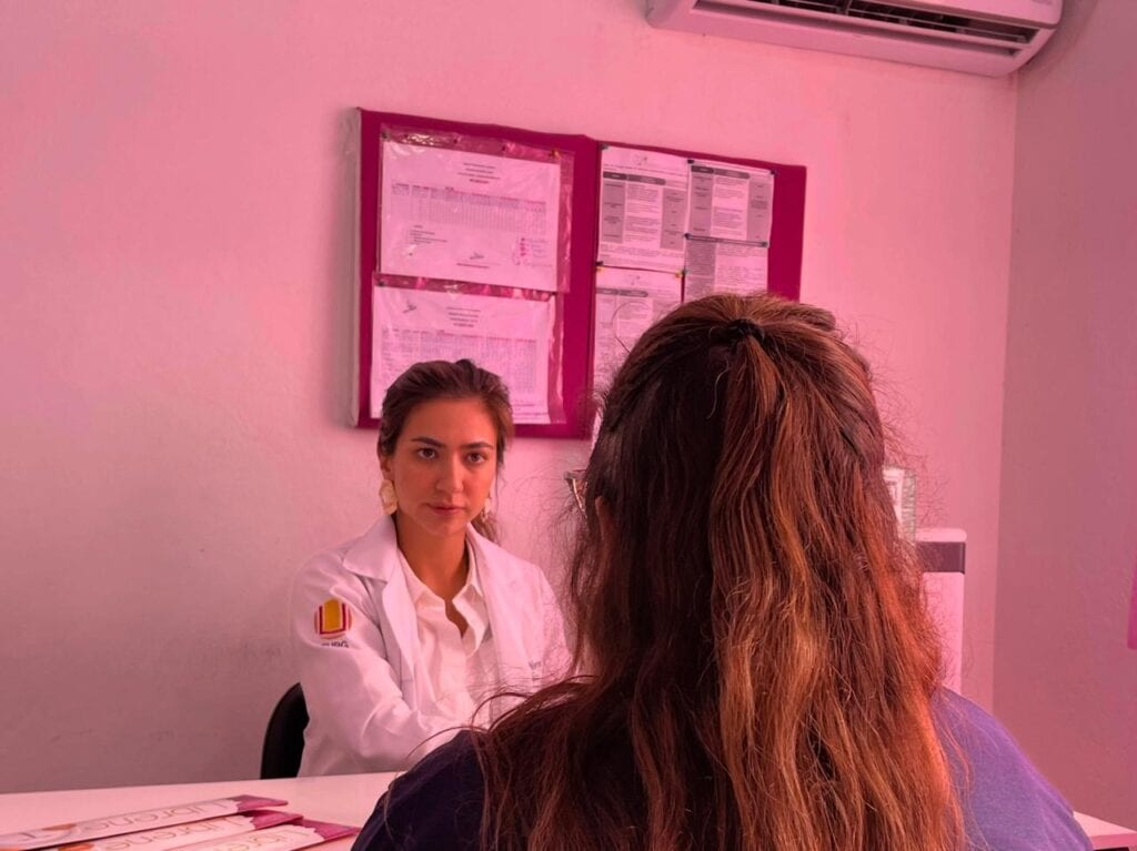 Dia Rosa oferece serviços de saúde para mulheres no sábado