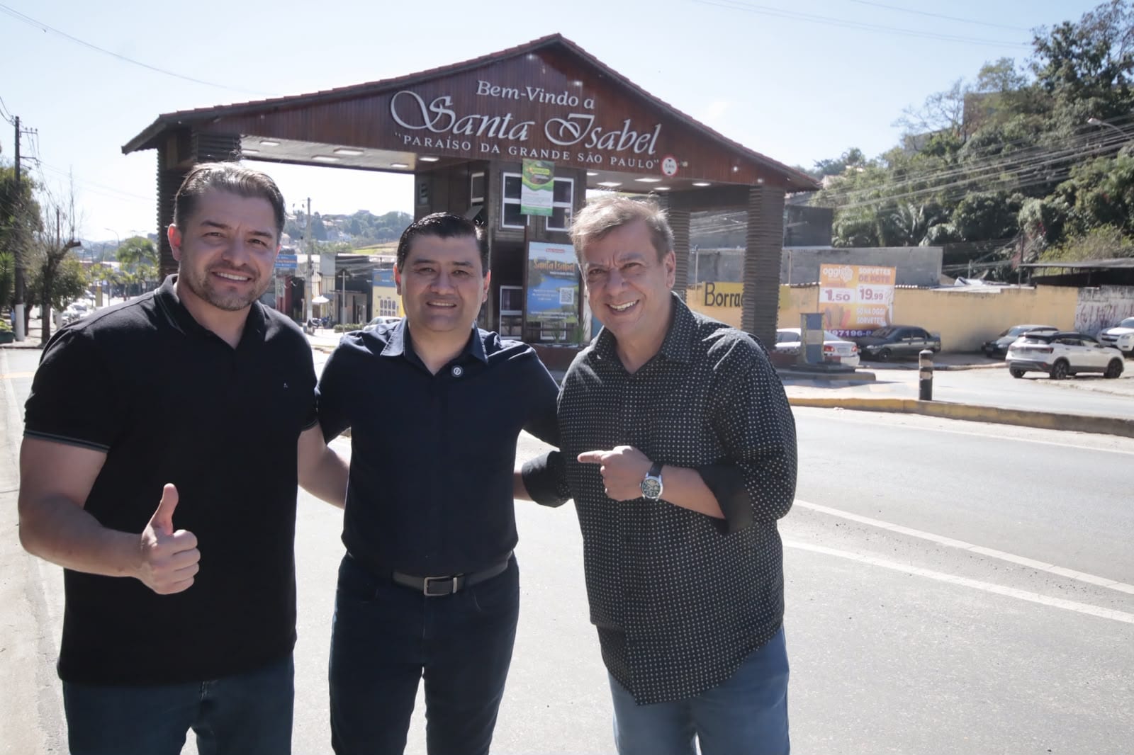 Ashiuchi defende recursos para Santa Casa e obras viárias em Santa Isabel