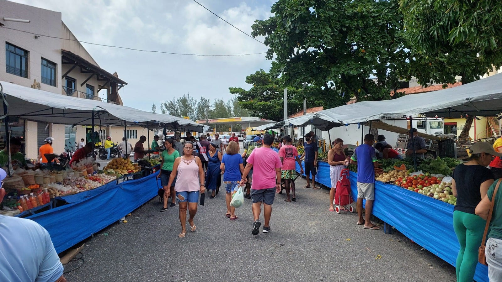 Prefeitura de Aracaju publica edital para licitação das feiras livres e prevê melhorias na estrutura e nas condições san
