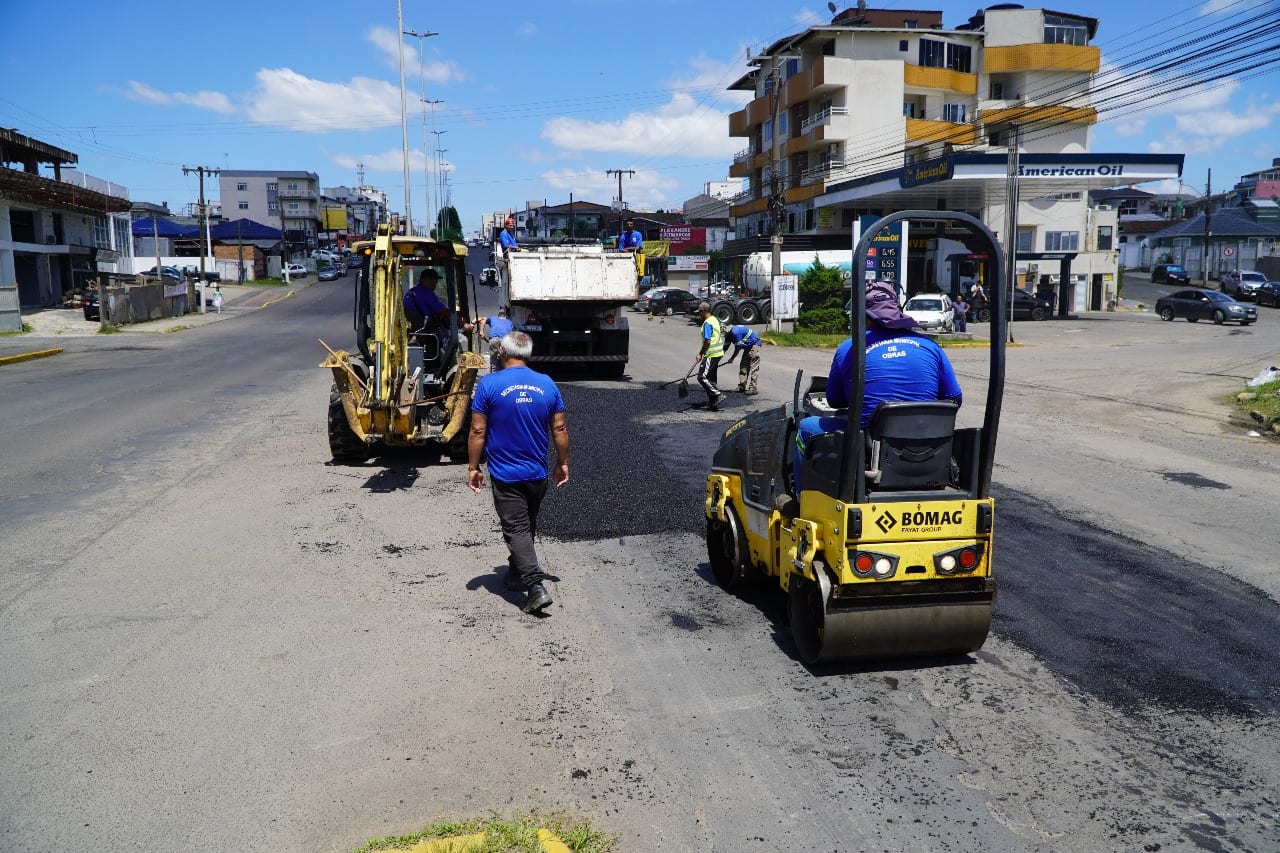 Lages abre fase interna de licitação para serviço de tapa-buracos