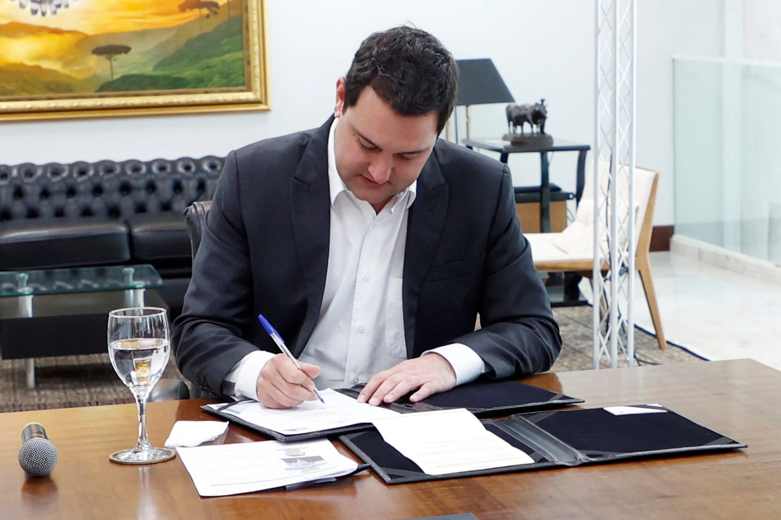 Ratinho Junior já definiu coordenador‑geral da transição para o governo Moro