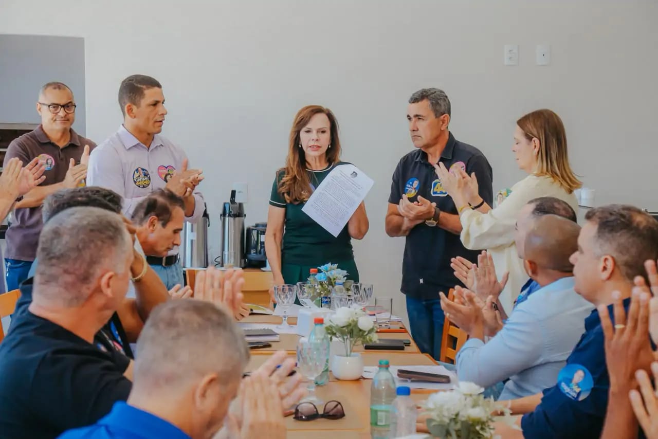 Coronel Barbosa reúne Dorinha e categorias militares em Palmas