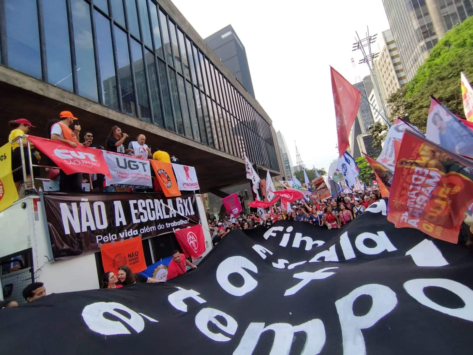 Fim da escala 6×1: atos em SP e 10 capitais mobilizam sociedade em semana decisiva para aprovação da PEC