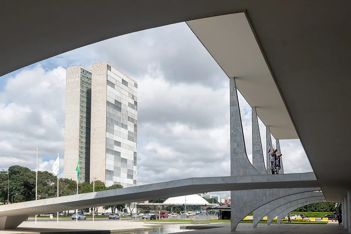 Governo Lula quer votar PL da Misoginia e destravar seis MPs nesta semana
