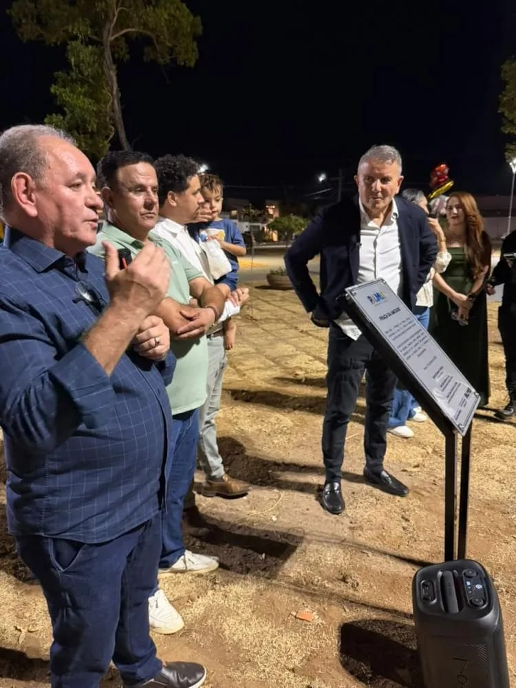 Vereador Juarez Rigol parabeniza Prefeitura pela entrega da Praça da Amizade