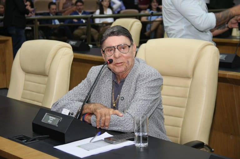 Alunos com necessidades educacionais especiais poderão ter prioridade na matrícula em Goiânia