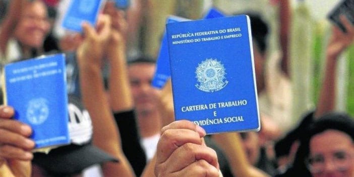 PAT encerra mês de agosto com 650 vagas de emprego