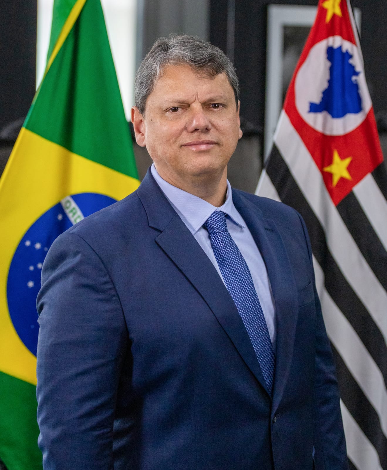 Um Passarinho Me Contou: Tarcísio treinou Flávio, Lula foi aconselhado a olhar para frente e o FCDF entra na reta final