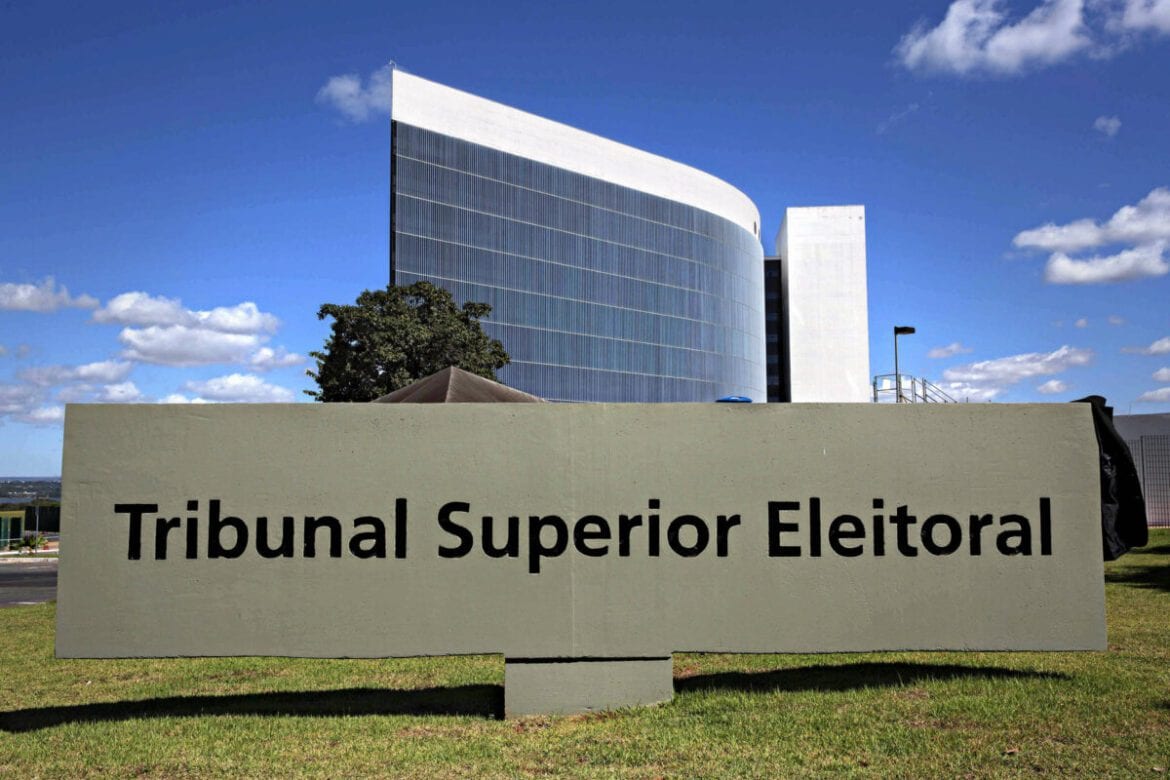 TRE-SP alerta para golpe com falsa carta de convocação a mesários
