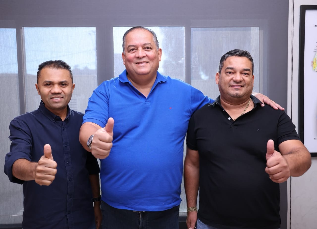 Eduardo Gomes recebe apoio do prefeito Vitor da Reis em Itaguatins