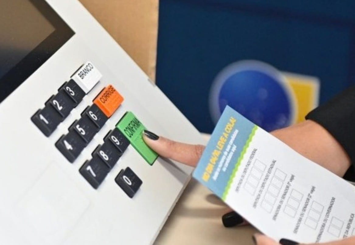 Quem faltou ao 1º turno tem até 3 de dezembro para justificar ausência