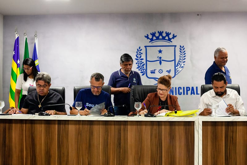 Câmara de Anápolis analisa medalha Sueli Elizabeth e sete propostas