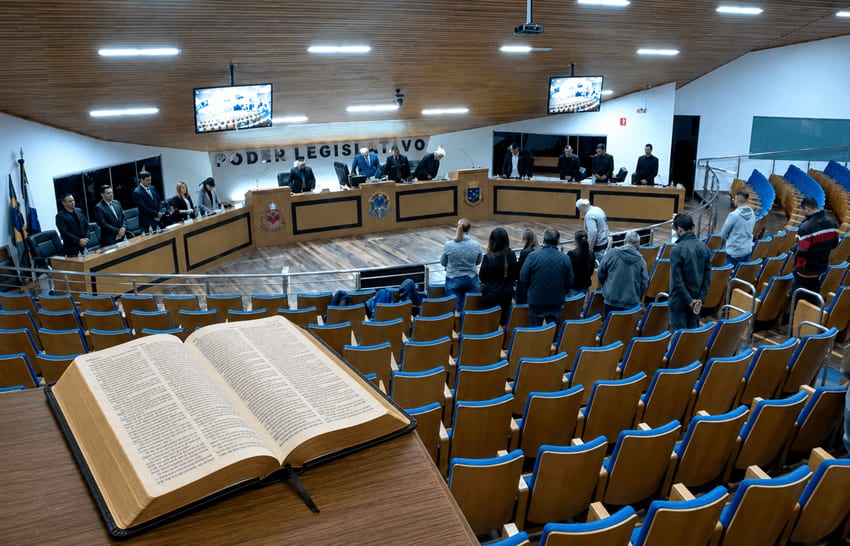 APÓS RECOMENDAÇÃO DO MP, CÂMARA DE AVARÉ APROVA MUDANÇA NAS REGRAS PARA LEITURA DA BÍBLIA NAS SESSÕES