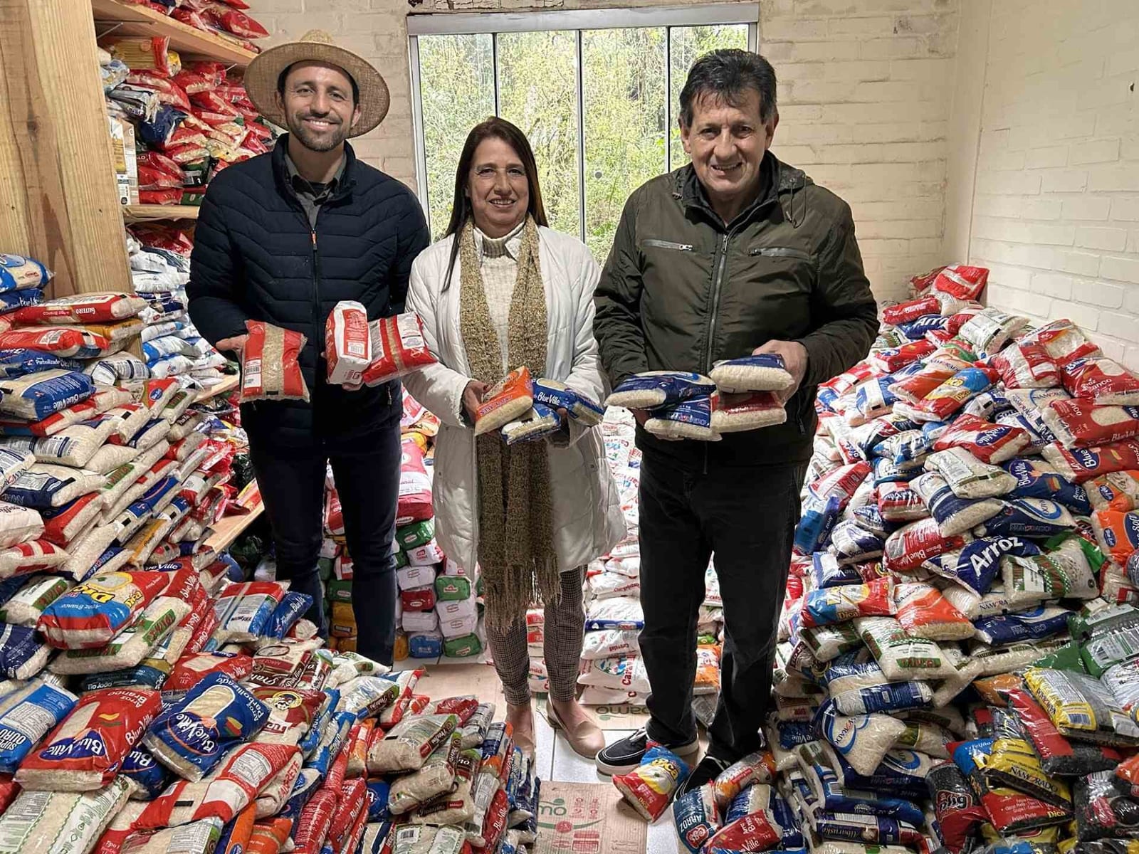 Show e festa durante o Festival de Cinema de Gramado arrecadam mais de 1,5 tonelada de alimentos