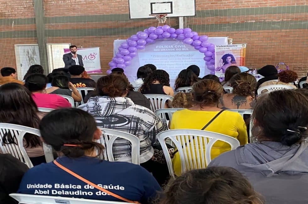 Agosto Lilás movimenta Atlântida Sul com palestra, dança e ação de conscientização
