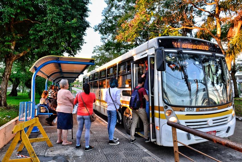 Tarifa zero de ônibus proposta por Lula aos fins de semana tem custo de R$ 20 bilhões, estima associação