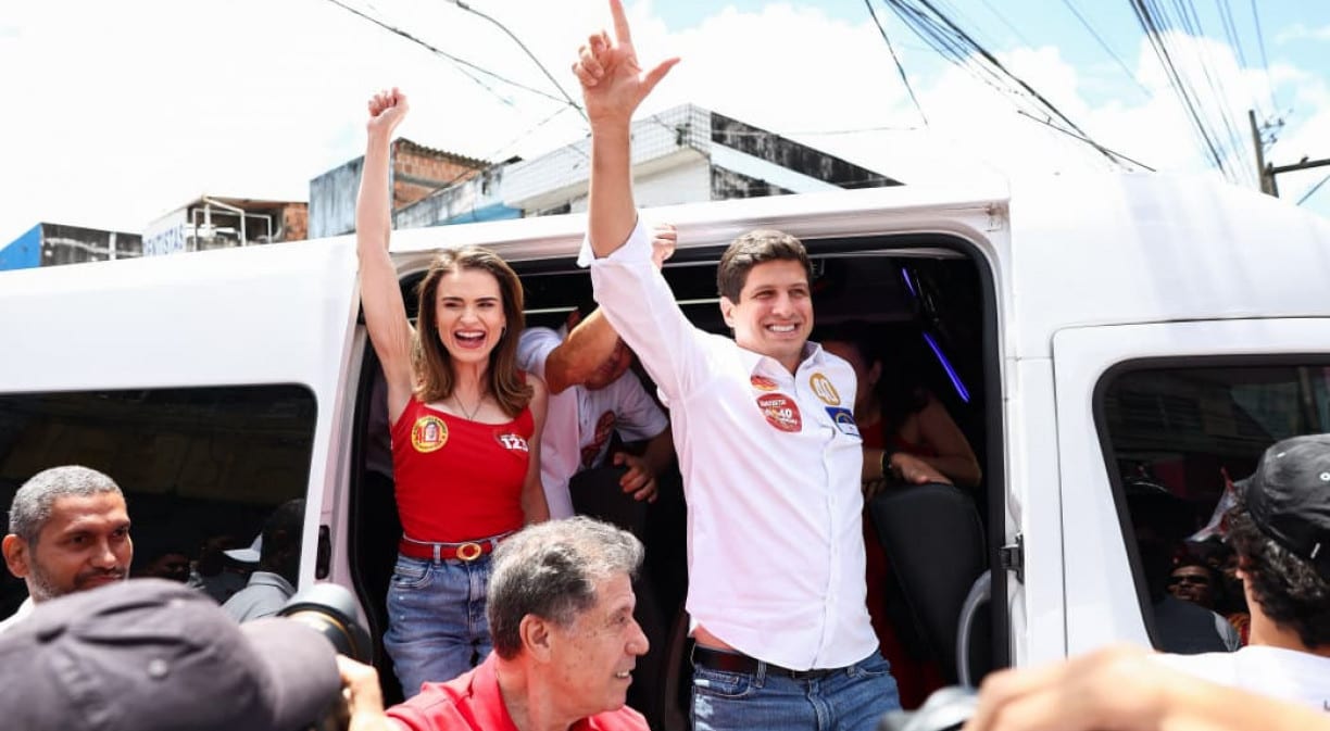João Campos promete R$ 100 milhões para Lafepe produzir 'canetas' em PE