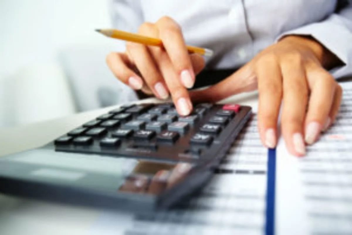 Número de endividados de "risco" sobe 75% e chega a 20,3 milhões, diz BC